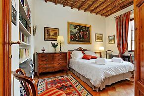 Treasurerome Daphne Terrace Suite 2BR