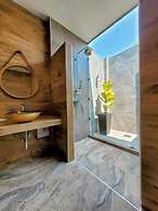 Isan Golf & Adventure Hotel