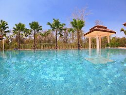 Isan Golf & Adventure Hotel