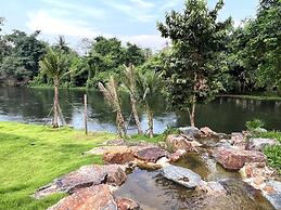Villa De Leaf River Kaeng Krachan