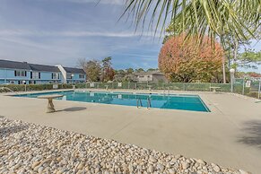 1 Mi to Ocean: North Myrtle Beach Townhome