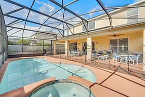 7 Mi to Disney: Kissimmee Home w/ Pool & Hot Tub!