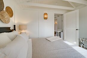 Vintage Surf City Cottage - 132 Steps to Beach!