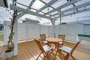 Vintage Surf City Cottage - 132 Steps to Beach!