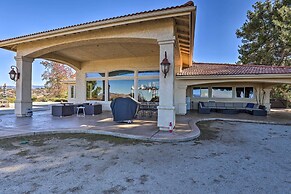 Charming Temecula Home w/ Hot Tub, Mountain Views!