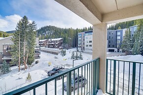 Ski-in/ski-out Winter Park Condo w/ Mountain Views