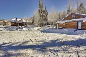 Charming Brian Head Condo Rental w/ Ski Shuttle!