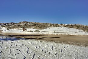 Charming Brian Head Condo Rental w/ Ski Shuttle!