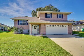 Sebastian Home w/ Large Deck Near Golfing & Beach