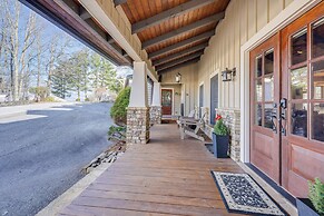 Mountain-view Georgia Cabin w/ 2 Decks