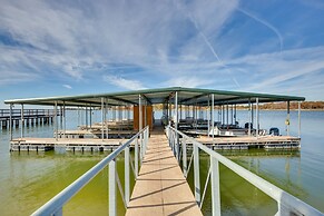 Reservoir Access: Pet-friendly Kerens Cabin!