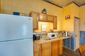 Reservoir Access: Pet-friendly Kerens Cabin!