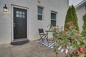 Historic Loveland Apt: Walk to Little Miami River!