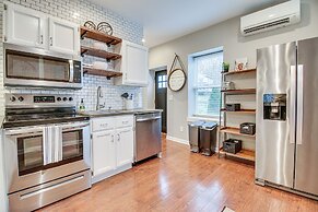 Historic Loveland Apt: Walk to Little Miami River!