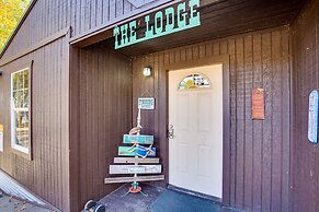 On-site Boat Ramp: Pet-friendly Kerens Studio!