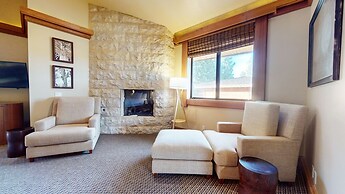 Obsidian #1 4 Bedroom Home by RedAwning