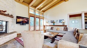 Obsidian #1 4 Bedroom Home by RedAwning