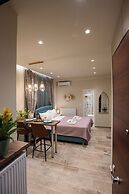 Romantic Studio under Acropolis