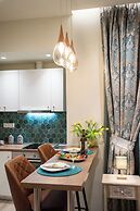 Romantic Studio under Acropolis