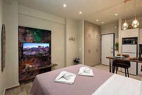 Romantic Studio under Acropolis