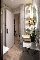 Romantic Studio under Acropolis