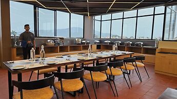 Emerald Urban Comforts