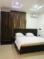 Skenyo Hotel & Apartments