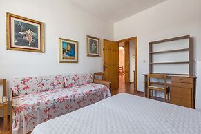 3651 Casa Iro by Barbarhouse