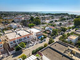 3651 Casa Iro by Barbarhouse