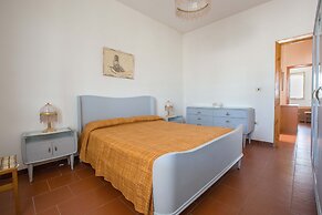 3651 Casa Iro by Barbarhouse