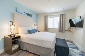 Sugarloaf Key Hotel at KOA Resort