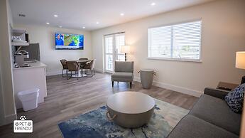 Sugarloaf Key Hotel at KOA Resort