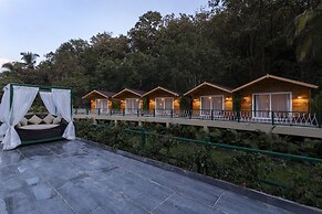 Stone Wood Jungle Resort