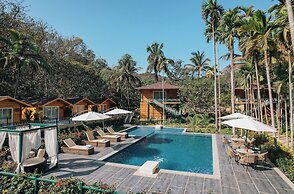 Stone Wood Jungle Resort