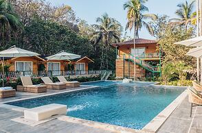 Stone Wood Jungle Resort