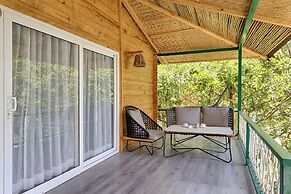 Stone Wood Jungle Resort