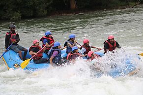 Stone Wood Jungle Resort