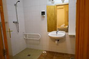 Hospedium DLJ Hostal Ben Nassar