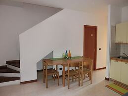 Inviting and Cozy Apartment With Swimming Pool