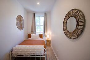 Unique Stays - 3658 Boul. Saint-Laurent