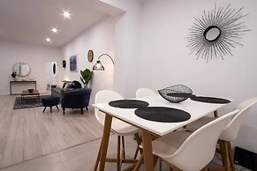 Unique Stays - 3658 Boul. Saint-Laurent