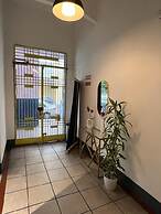 HOTEL PERLA CENTRAL MALECON