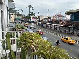 HOTEL PERLA CENTRAL MALECON