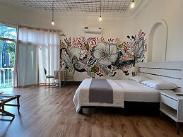 HOTEL PERLA CENTRAL MALECON