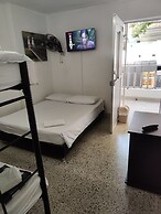 ABSOLUTE HOTEL & HOSTEL BOUTIQUE