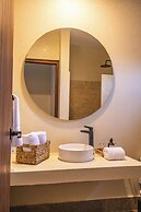 Casa Noa Colonial Rooms