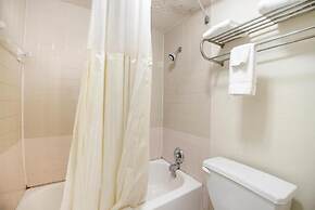 Hotel O Daylight Inn Elkhart I-90, In