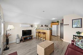 Bear Creek Lodge by Avantstay Lakefront + Dock