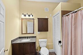 Bear Creek Lodge by Avantstay Lakefront + Dock