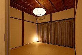 Tsumugi Kamiurokogatacho